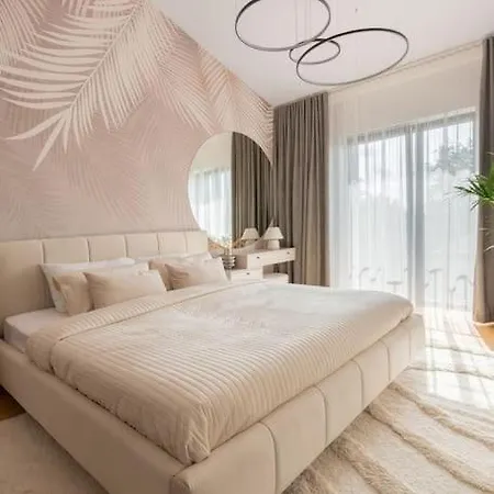 Luxurious Penthouse With Parking Lägenhet